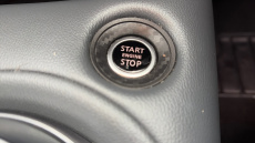 Nissan Juke 1.0 DiG-T N-Connecta 5dr Petrol Hatchback